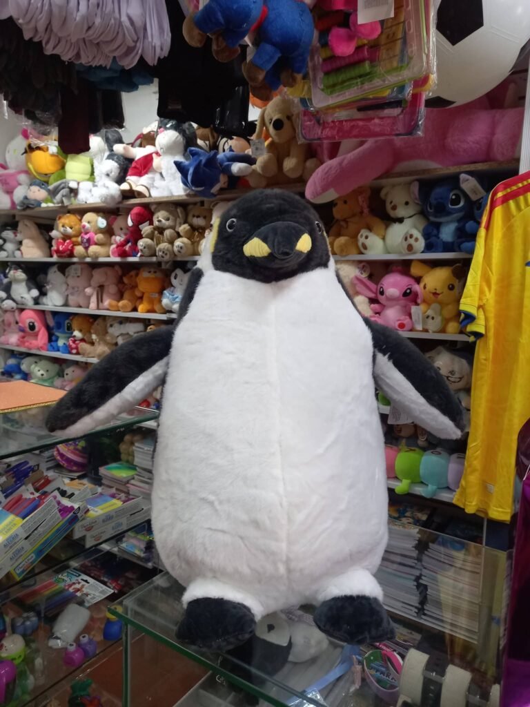 Peluche pingüino